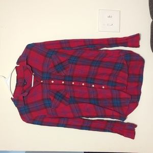 Aeropostale woman's flannel size medium Red And Blue Plaid